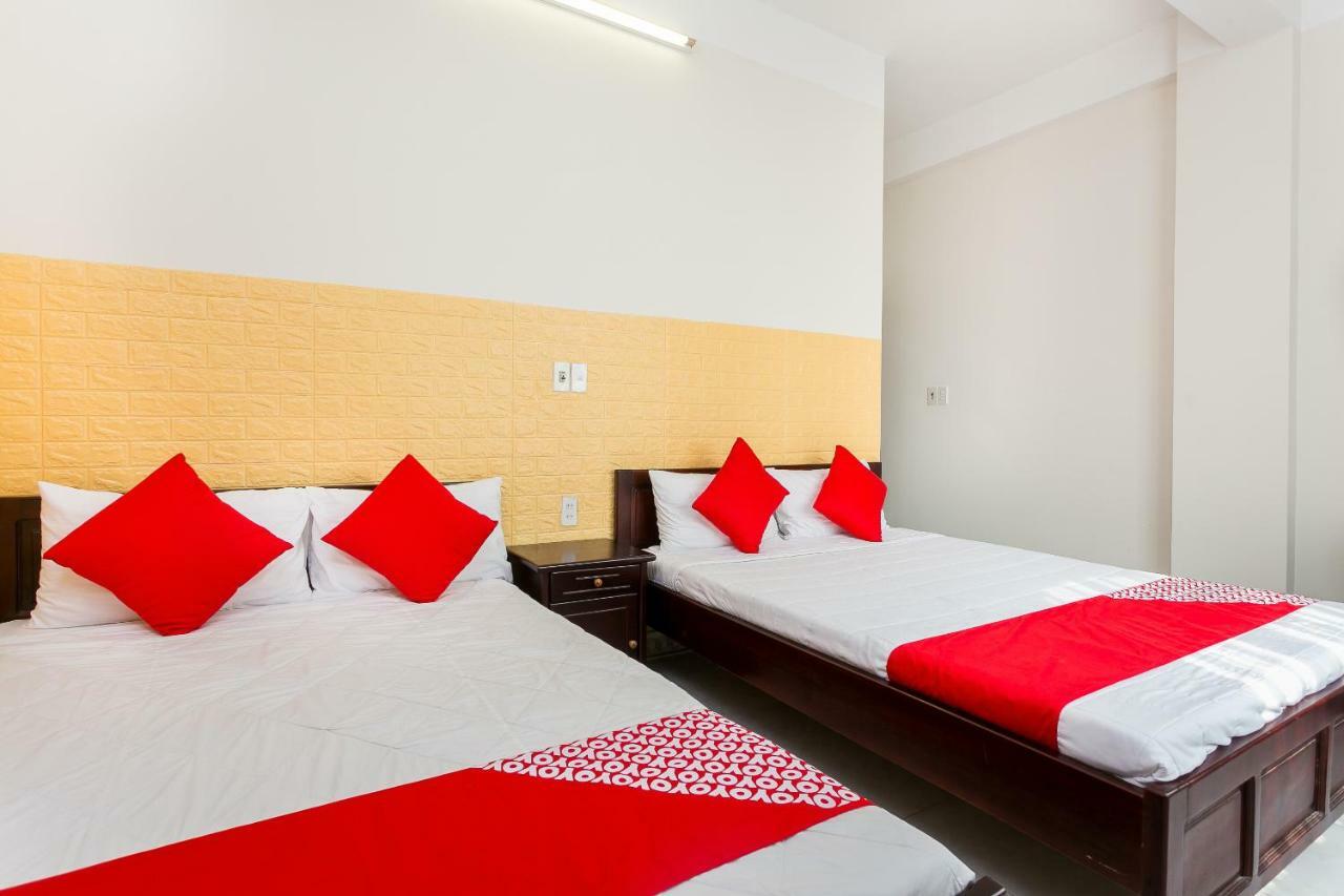 Oyo 117 Gina Hotel Da Nang Bagian luar foto