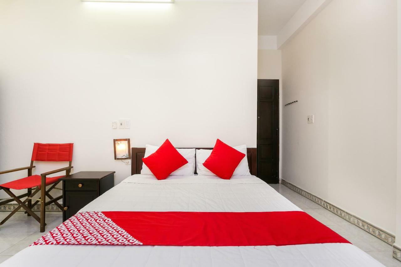 Oyo 117 Gina Hotel Da Nang Bagian luar foto