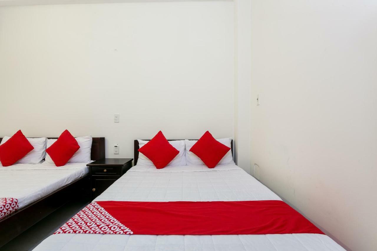 Oyo 117 Gina Hotel Da Nang Bagian luar foto