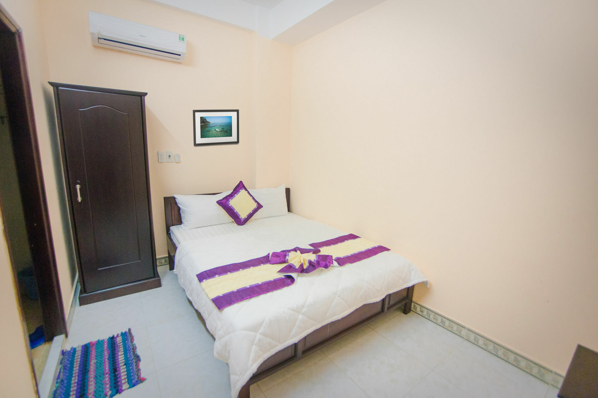Oyo 117 Gina Hotel Da Nang Bagian luar foto